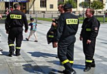 Masowe alarmy bombowe w trakcie matur w całej Polsce